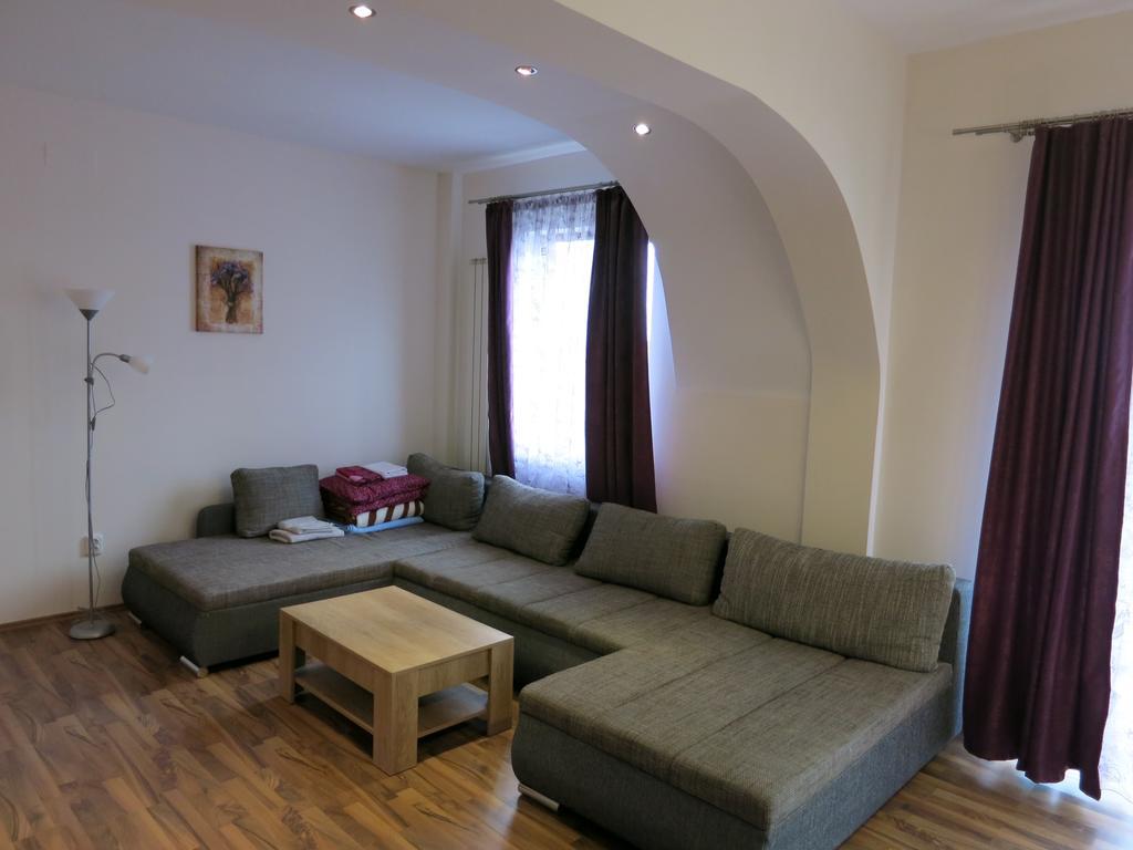 Penthouse Apartament Nufarul Oradea Eksteriør billede