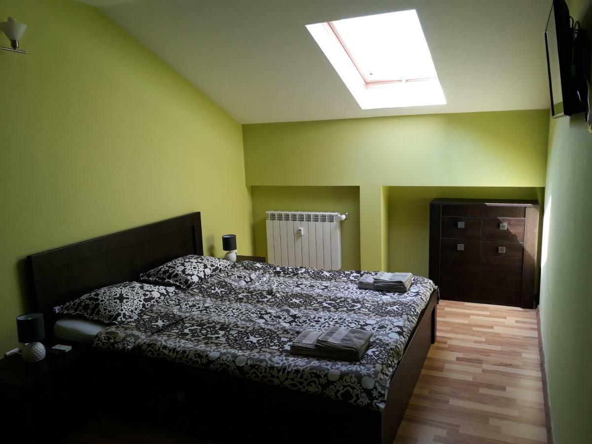 Penthouse Apartament Nufarul Oradea Eksteriør billede
