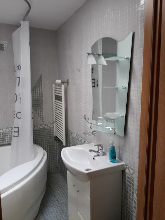 Penthouse Apartament Nufarul Oradea Eksteriør billede